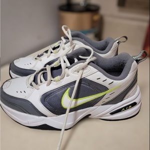 Nike Air Monarch IV White Grey Athletic Shoes (415445-100) Men's Size 8